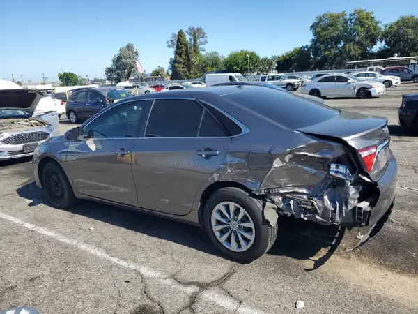 4T1BF1FKXHU712893 2017 TOYOTA CAMRY - Image 2