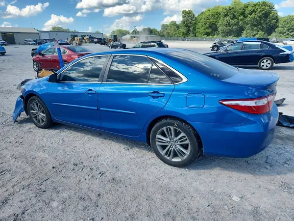4T1BF1FKXHU713638 2017 TOYOTA CAMRY - Image 2