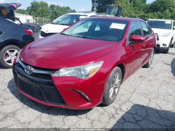 4T1BF1FKXHU727555 2017 TOYOTA CAMRY - Image 2