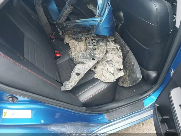 4T1BF1FKXHU727913 2017 TOYOTA CAMRY - Image 8