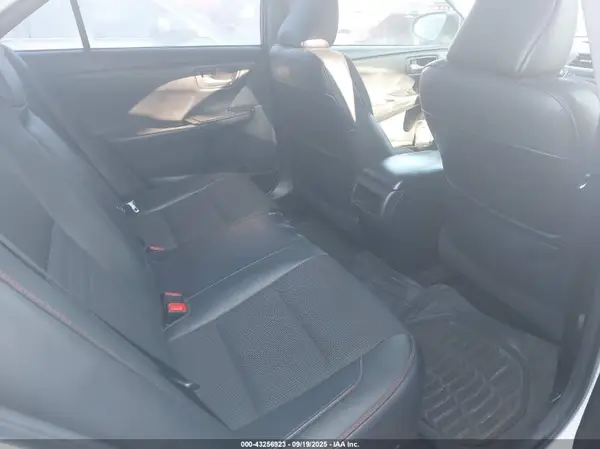 4T1BF1FKXHU733629 2017 TOYOTA CAMRY - Image 8