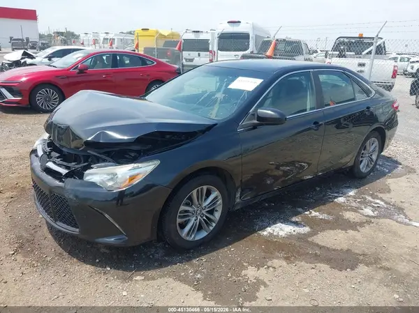 4T1BF1FKXHU734554 2017 TOYOTA CAMRY - Image 2