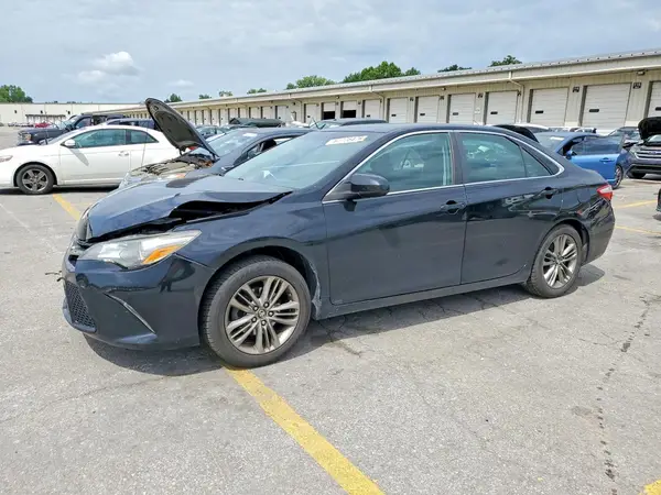 4T1BF1FKXHU736627 2017 TOYOTA CAMRY - Image 1