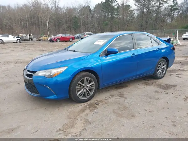 4T1BF1FKXHU741861 2017 TOYOTA CAMRY - Image 2
