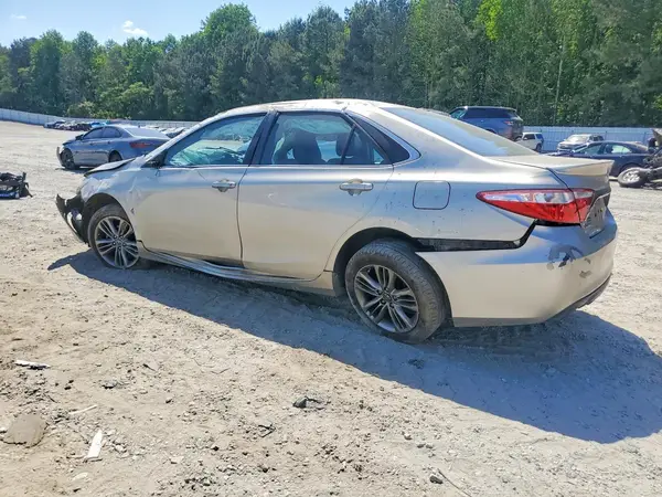 4T1BF1FKXHU742976 2017 TOYOTA CAMRY - Image 2