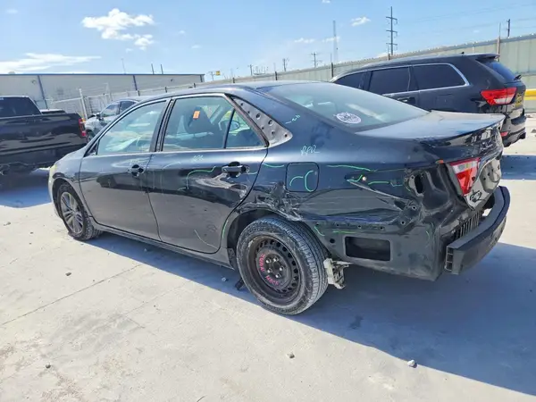 4T1BF1FKXHU746669 2017 TOYOTA CAMRY - Image 2