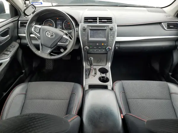 4T1BF1FKXHU750060 2017 TOYOTA CAMRY - Image 8