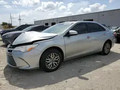 4T1BF1FKXHU752214 2017 TOYOTA CAMRY
