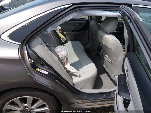 4T1BF1FKXHU755324 2017 TOYOTA CAMRY - Image 8
