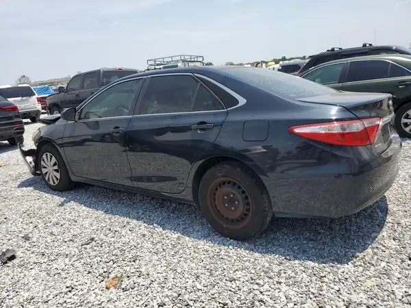 4T1BF1FKXHU755467 2017 TOYOTA CAMRY - Image 2