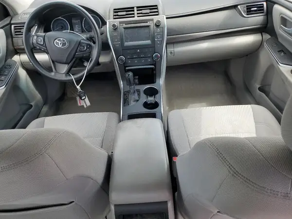4T1BF1FKXHU756974 2017 TOYOTA CAMRY - Image 8