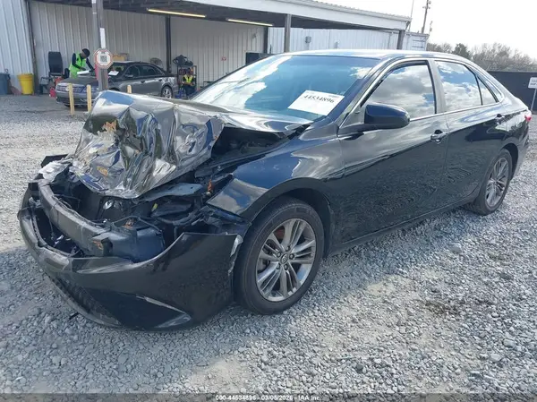 4T1BF1FKXHU761057 2017 TOYOTA CAMRY - Image 2