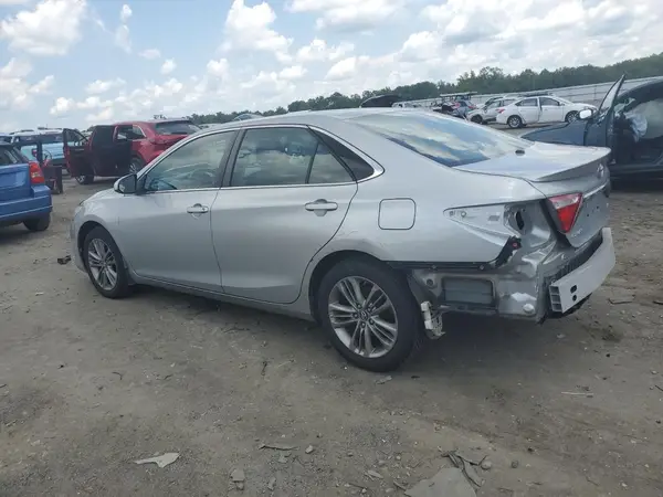 4T1BF1FKXHU763004 2017 TOYOTA CAMRY - Image 2