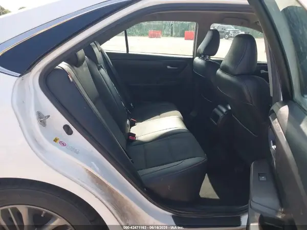 4T1BF1FKXHU764976 2017 TOYOTA CAMRY - Image 8