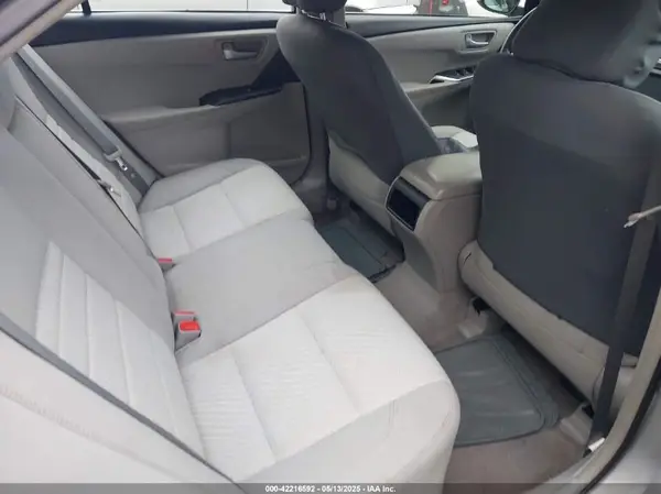 4T1BF1FKXHU767084 2017 TOYOTA CAMRY - Image 8