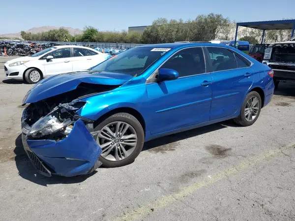 4T1BF1FKXHU768106 2017 TOYOTA CAMRY - Image 1