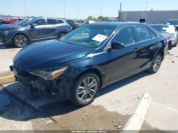 4T1BF1FKXHU769708 2017 TOYOTA CAMRY - Image 2