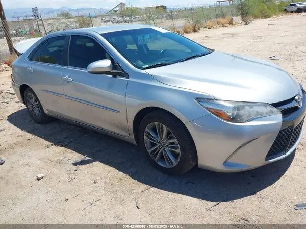 4T1BF1FKXHU773225 2017 TOYOTA CAMRY - Image 1