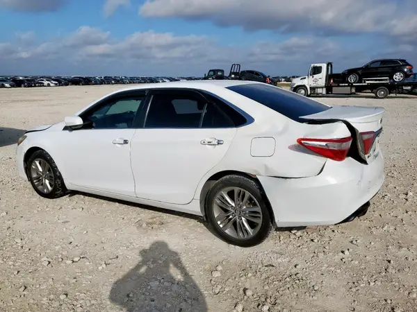 4T1BF1FKXHU777274 2017 TOYOTA CAMRY - Image 2