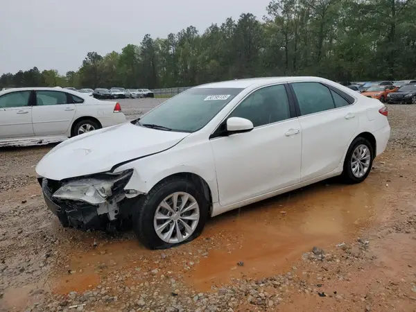 4T1BF1FKXHU779400 2017 TOYOTA CAMRY - Image 1