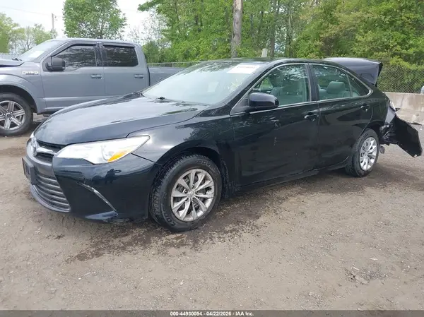 4T1BF1FKXHU779591 2017 TOYOTA CAMRY - Image 2