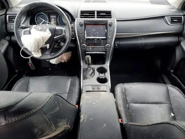 4T1BF1FKXHU782104 2017 TOYOTA CAMRY - Image 8