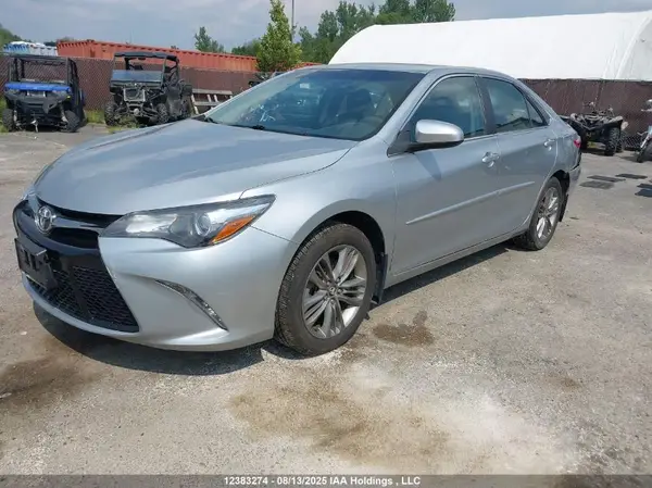 4T1BF1FKXHU785410 2017 TOYOTA CAMRY - Image 2