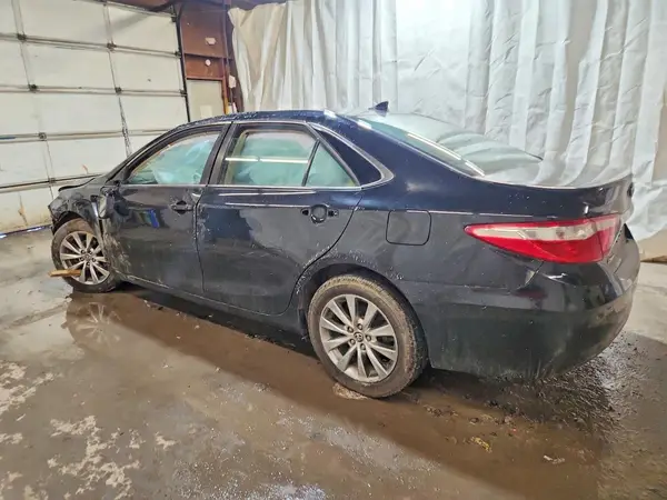 4T1BF1FKXHU786055 2017 TOYOTA CAMRY - Image 2