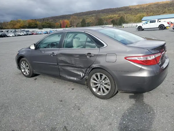 4T1BF1FKXHU788890 2017 TOYOTA CAMRY - Image 2