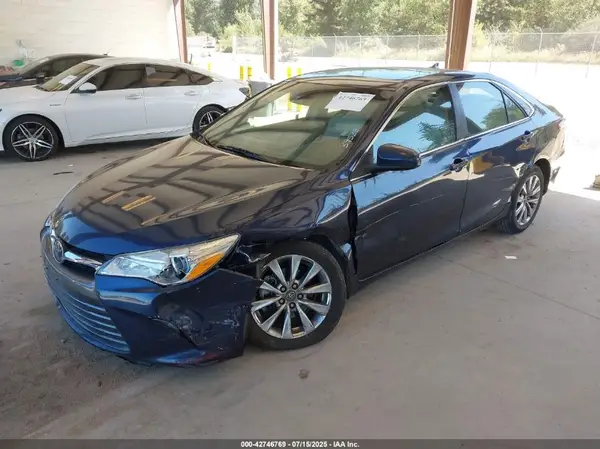 4T1BF1FKXHU791787 2017 TOYOTA CAMRY - Image 2