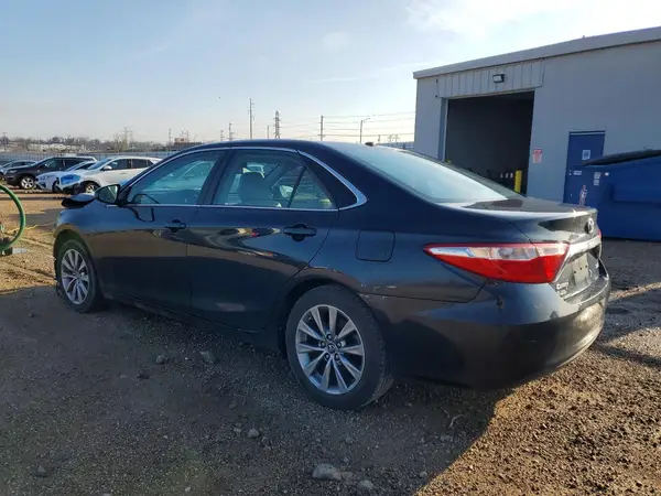 4T1BF1FKXHU793314 2017 TOYOTA CAMRY - Image 2