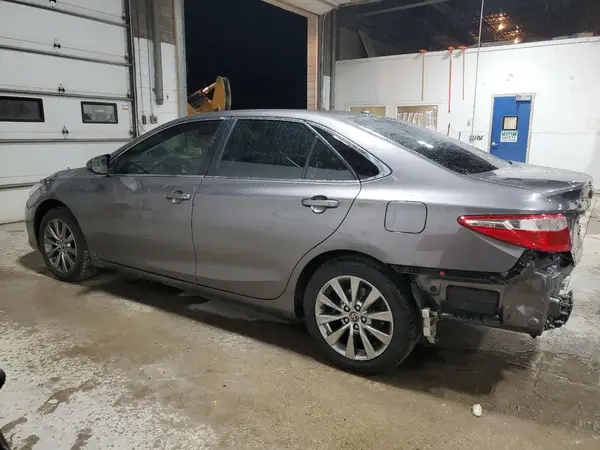 4T1BF1FKXHU793684 2017 TOYOTA CAMRY - Image 2