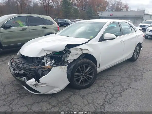 4T1BF1FKXHU794334 2017 TOYOTA CAMRY - Image 2