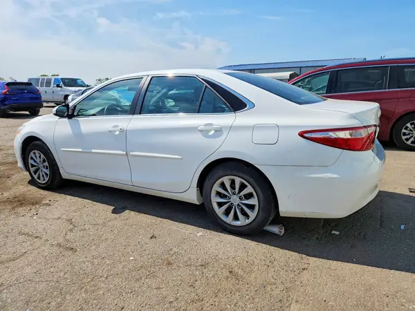 4T1BF1FKXHU795290 2017 TOYOTA CAMRY - Image 2