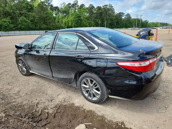 4T1BF1FKXHU795614 2017 TOYOTA CAMRY - Image 2