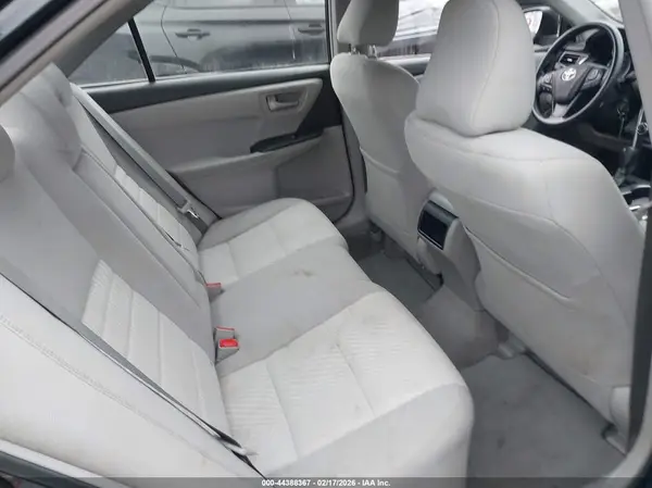 4T1BF1FKXHU801573 2017 TOYOTA CAMRY - Image 8