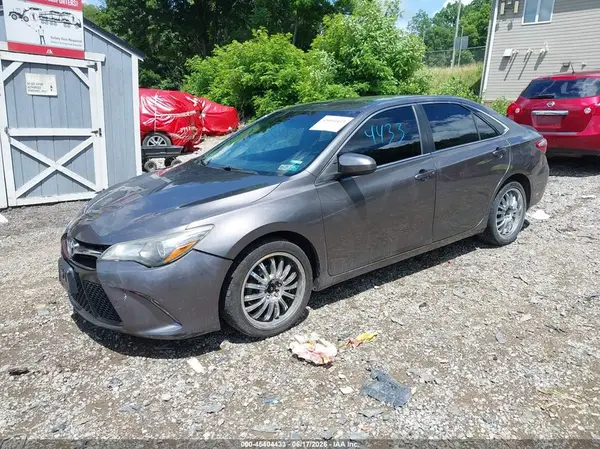 4T1BF1FKXHU803632 2017 TOYOTA CAMRY - Image 2