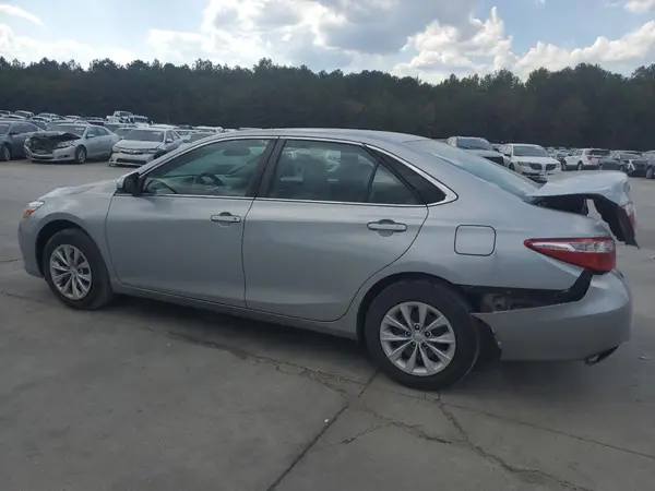 4T1BF1FKXHU803999 2017 TOYOTA CAMRY - Image 2