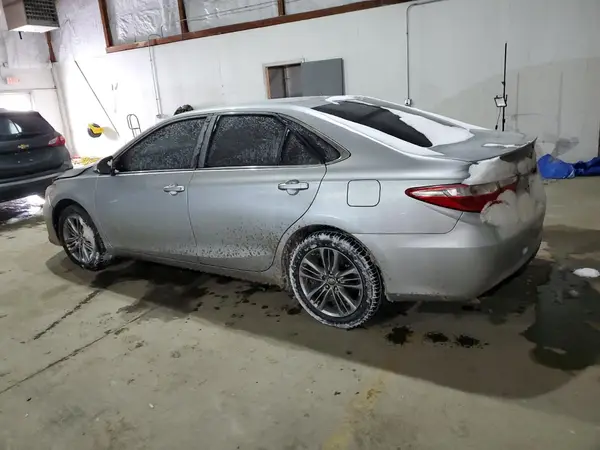 4T1BF1FKXHU804845 2017 TOYOTA CAMRY - Image 2