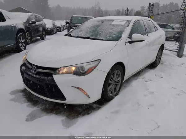 4T1BF1FKXHU808202 2017 TOYOTA CAMRY - Image 2