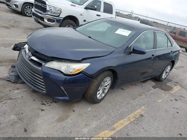 4T1BF1FKXHU808698 2017 TOYOTA CAMRY - Image 2