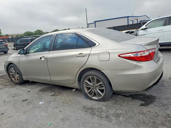 4T1BF1FKXHU809978 2017 TOYOTA CAMRY - Image 2