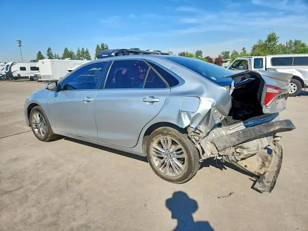 4T1BF1FKXHU811018 2017 TOYOTA CAMRY - Image 2