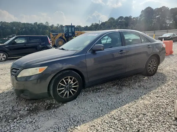4T1BF3EK0BU137398 2016 TOYOTA CAMRY - Image 1