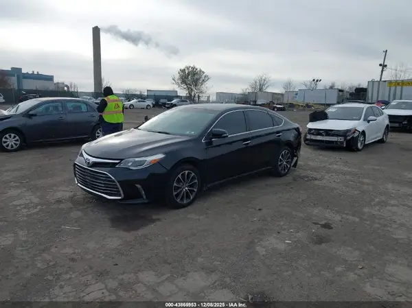 4T1BK1EB0GU215072 2016 TOYOTA AVALON - Image 2