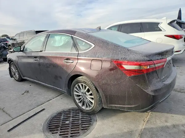 4T1BK1EB0GU216139 2016 TOYOTA AVALON - Image 2