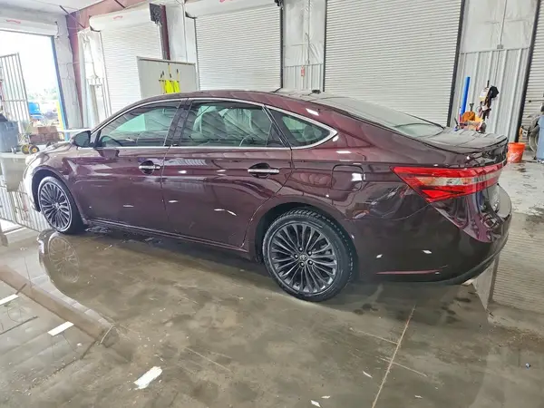 4T1BK1EB0GU225262 2016 TOYOTA AVALON - Image 2