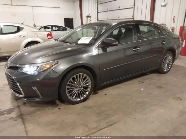 4T1BK1EB0GU238304 2016 TOYOTA AVALON - Image 2