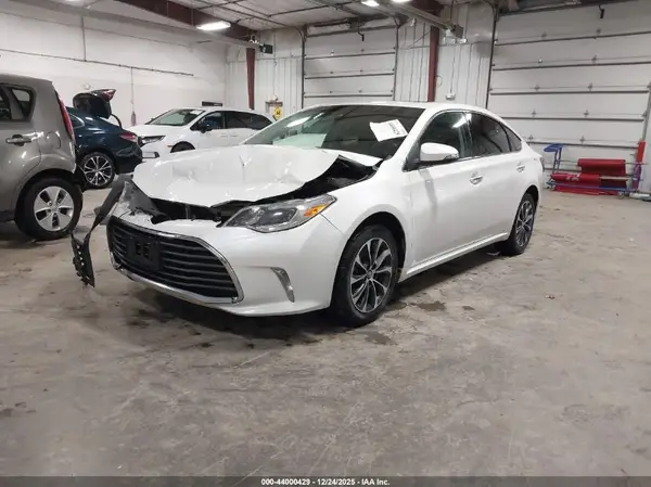 4T1BK1EB0HU246226 2017 TOYOTA AVALON - Image 2