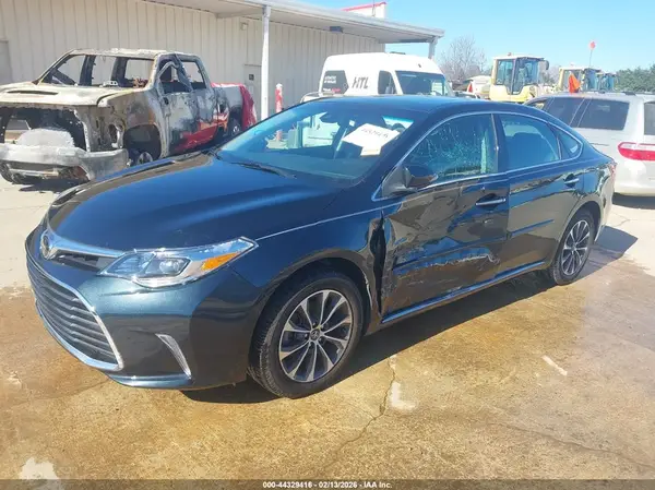 4T1BK1EB0HU250261 2017 TOYOTA AVALON - Image 2